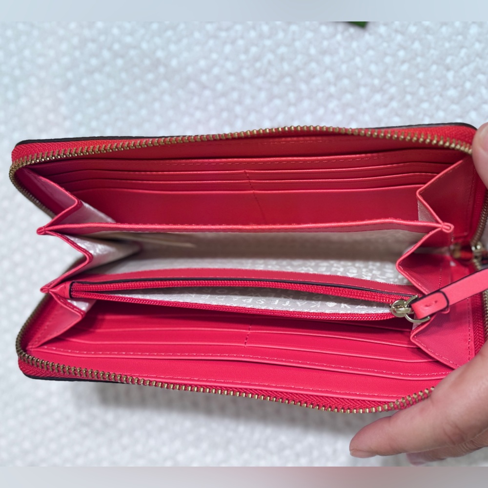 Kate Spade wallet - Picture 3 of 5